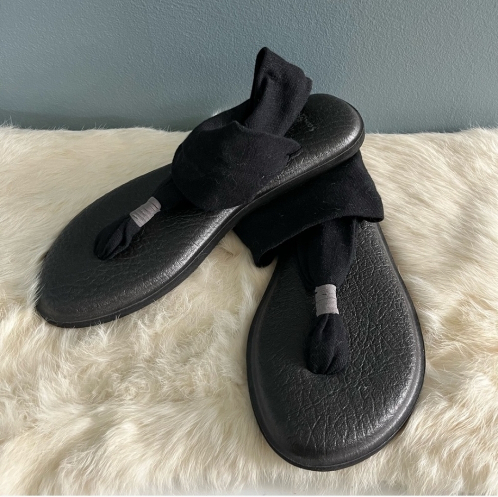 Sanuk Yoga Mat Black Sling Sandal